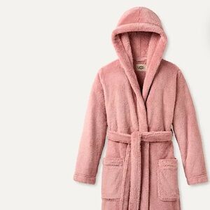 UGG Woman’s size M Aarti Robe in Color: Dusk